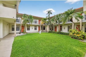 5507 Courtyard Drive, Margate