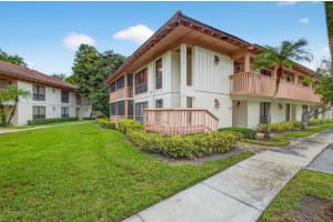 134 Brackenwood Road, Palm Beach Gardens