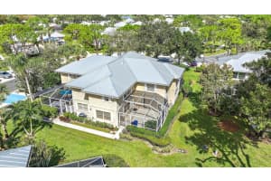 2826 Sw Lakemont Place, Palm City