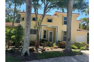 10100 Larkspur Lane, West Palm Beach
