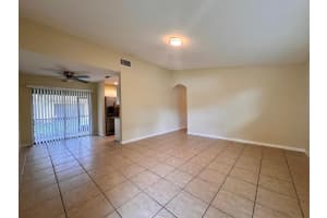 423 Glenwood Drive, West Palm Beach
