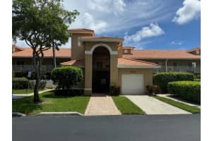 5876 Regal Glen Drive 204, Boynton Beach
