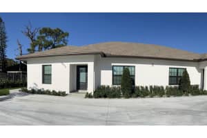 2573 Gulfstream Road, Palm Springs