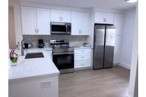 7350 Kinghurst 305 Drive 305, Delray Beach