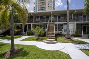 901 N Birch Road D10, Fort Lauderdale
