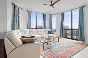 701 S Olive Avenue 1424, West Palm Beach