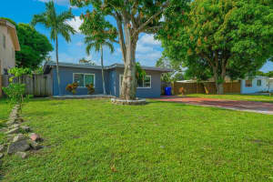 6824 Sw 5th Street, Pembroke Pines