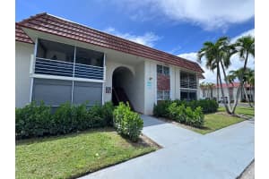 22715 Sw 66th Avenue 105, Boca Raton
