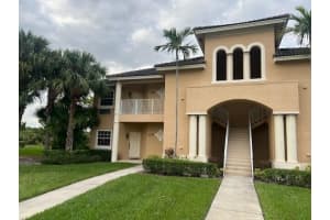 8290 Mulligan Circle B, Port Saint Lucie