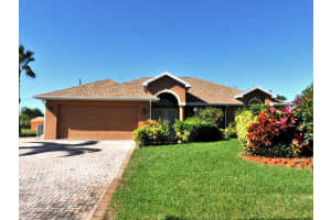152 Sw Hawthorne Circle, Port Saint Lucie