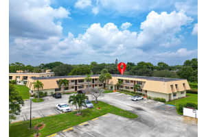 4151 Oak Terrace Drive, Greenacres