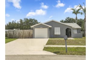 1367 Elmbank Way, Royal Palm Beach