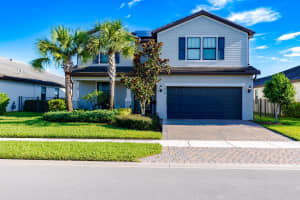 719 Se Boboli Way, Port Saint Lucie