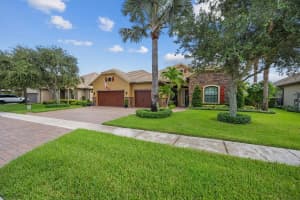 3399 Siena Circle, Wellington