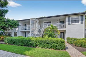 7 Southport Lane E, Boynton Beach