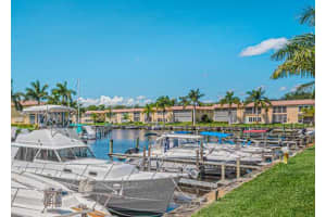2600 S Kanner Highway L 12, Stuart