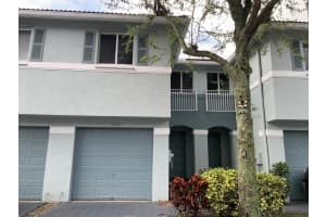 1925 Alamanda Way, Riviera Beach