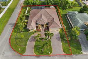 499 Sw Laconic Avenue, Port Saint Lucie