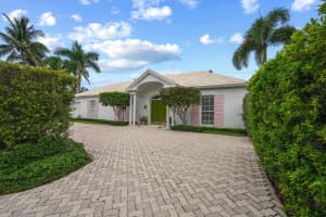 201 Bahama Lane, Palm Beach