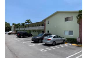 658 Ne 6th Court L, Boynton Beach