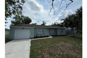 2549 Se West Blackwell Drive, Port Saint Lucie