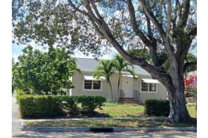 5815 Garden Avenue, West Palm Beach