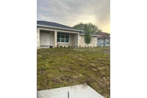 900 Sw Versailles Avenue, Port Saint Lucie