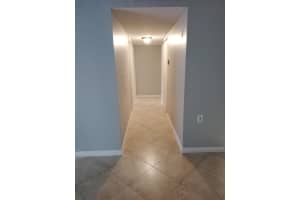1140 Lake Victoria Drive M, West Palm Beach