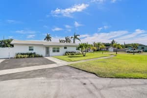 1210 Sw 10th Terrace, Deerfield Beach