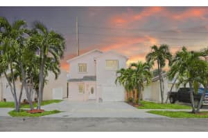 13741 Sw 160th Terrace, Miami