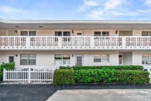 35 Se 13th Street A4, Boca Raton