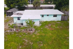 122 Springdale Road, Lake Worth