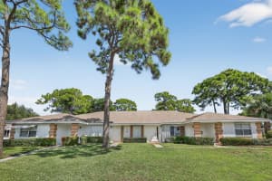 1222 S Lakes End Drive C, Fort Pierce