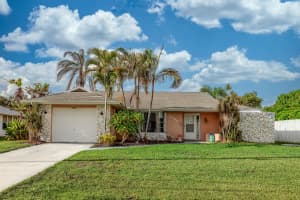 2349 Se Avalon Road, Port St. Lucie, Fl 34952, Port Saint Lucie