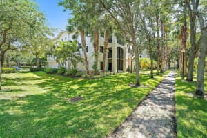 3023 Alcazar Place 304, Palm Beach Gardens