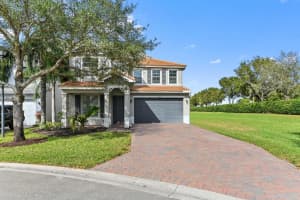 8639 Tally Ho Lane, Royal Palm Beach