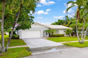 1571 Sw 13th Drive, Boca Raton