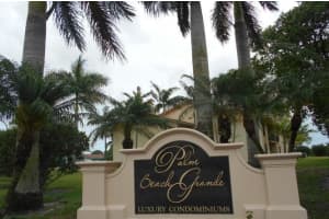 1484 Lake Crystal B Drive B, West Palm Beach