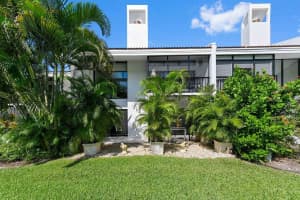 1924 Presidential Way 2-c, West Palm Beach 1924 Presidential Way 2-c, West Palm Beach