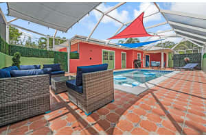 532 N Palmway, Lake Worth Beach