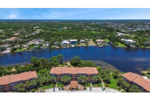 1901 Marina Isle Way 403, Jupiter