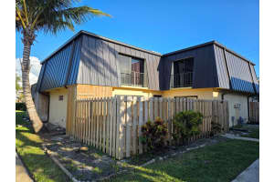 2359 Waterside Drive, Lake Worth