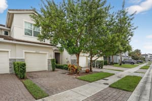 1065 Rio Court, Deerfield Beach