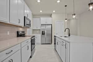 4837 Chantilly Road, Lake Worth