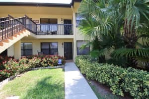 4706 E Lucerne Lakes Boulevard 104, Lake Worth