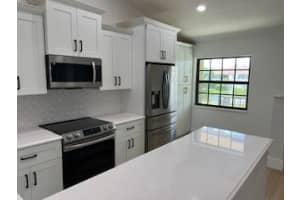 102 Pinecrest Circle C, Jupiter