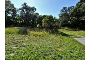 535 S 5th Street, Fort Pierce