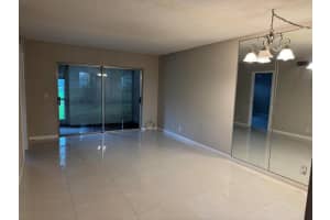 9911 Sandalfoot Boulevard 105, Boca Raton