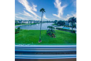 2728 N Garden Drive 413, Lake Worth
