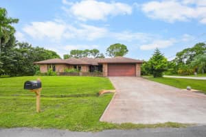 472 Se Majestic Terrace, Port Saint Lucie